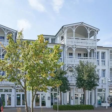 Moderne Mit Balkon Strandnah Im Seepark Sellin (Rugen)