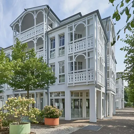 Moderne Mit Balkon Strandnah Im Seepark Sellin (Rugen)